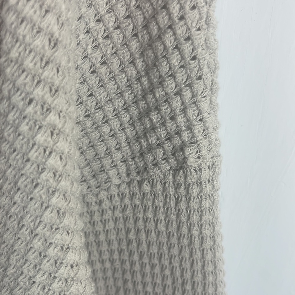 Grey Waffle Sweater Size Medium - image 4